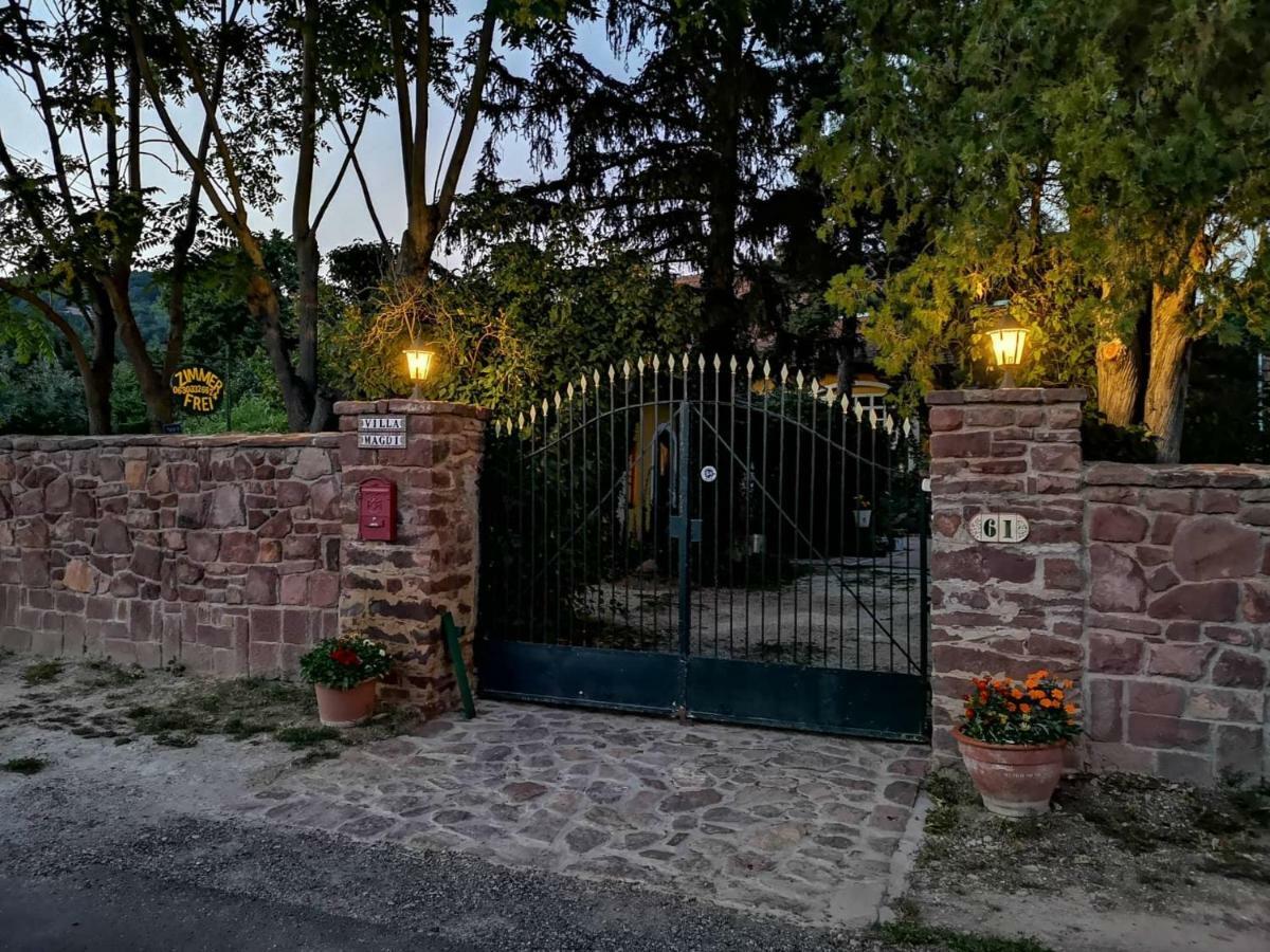Villa-Magdi Vendeghaz Revfulop Exterior photo